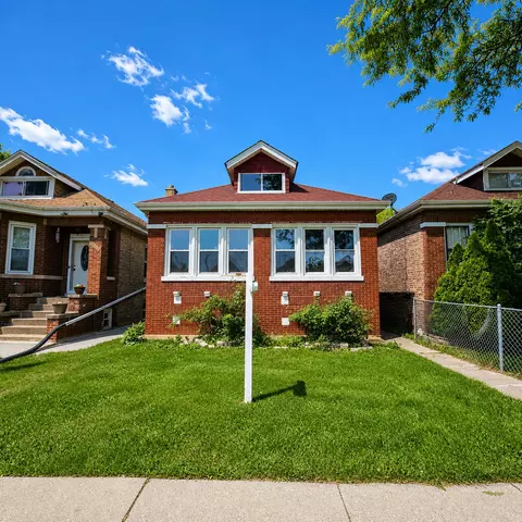 3750 W 65th St, Chicago, IL 60629