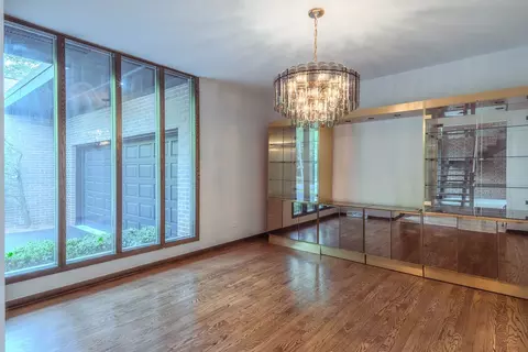 Living - 8100 S Park Ave, Burr Ridge, IL 60527 photo 2 of 6