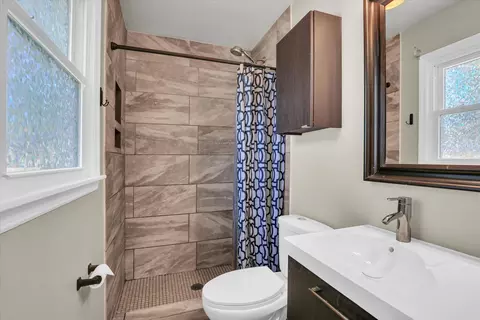 Bath - 1810 Rebecca Dr, Champaign, IL 61821 photo 2 of 2