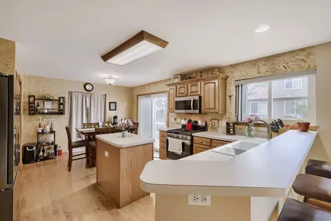 Kitchen - 3137 Bennett Pl, Aurora, IL 60502 photo 1 of 4