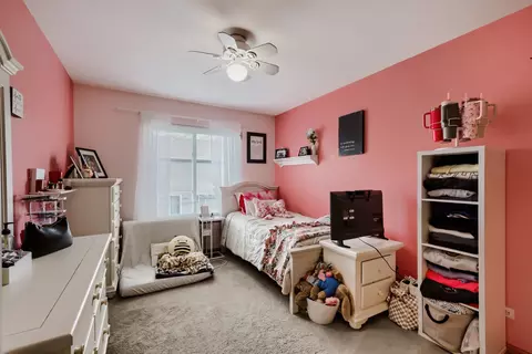 Bedroom - 3137 Bennett Pl, Aurora, IL 60502 photo 5 of 5