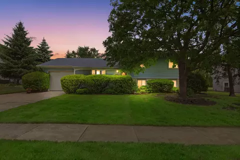 3206 Wren Ln, Rolling Meadows, IL 60008