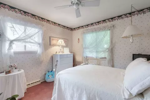 Bedroom - 3206 Wren Ln, Rolling Meadows, IL 60008 photo 2 of 2