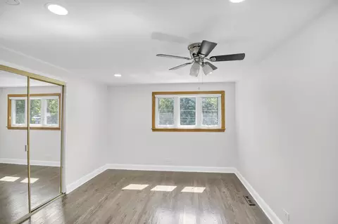 Bedroom - 615 Cordial Dr, Des Plaines, IL 60018 photo 2 of 8
