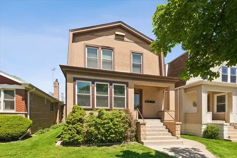 4854 W Winnemac Ave, Chicago, IL 60630