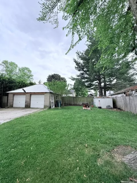 Exterior - 1132 E Locust St, Dekalb, IL 60115 photo 5 of 6