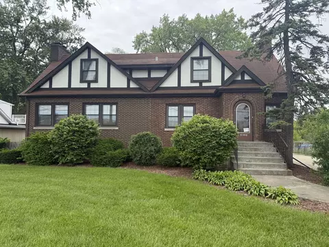 10721 W Grand Ave, Melrose Park, IL 60164