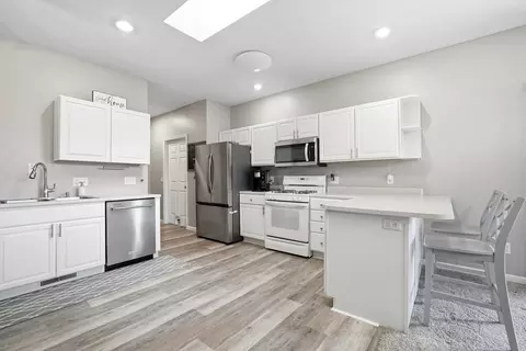 Kitchen - 2151 Elwood Ln, Normal, IL 61761 photo 2 of 3