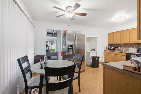 Dining - 8920 Bennett Ave, Evanston, IL 60203 photo 1 of 1