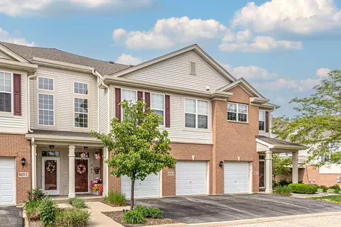 8225 Concord Ln #D, Justice, IL 60458