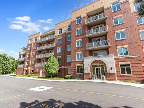500 E Saint Charles Rd #502, Lombard, IL 60148