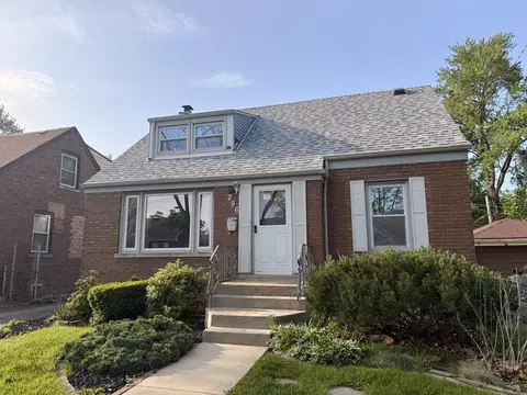 256 E 143rd St, Dolton, IL 60419