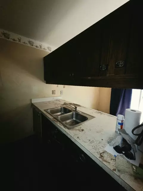 Kitchen - 94 Hickory Ln, Cary, IL 60013 photo 1 of 1