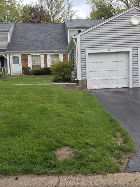 Exterior - 94 Hickory Ln, Cary, IL 60013 photo 2 of 3