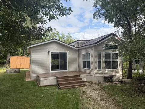 19-6364 Woodhaven Lks, Sublette, IL 61367