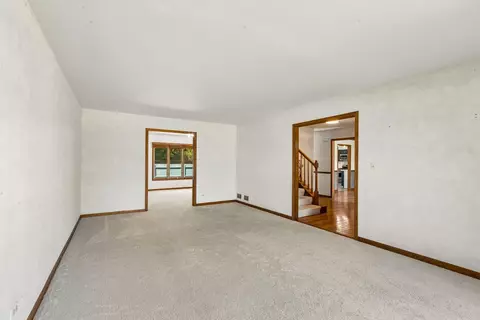 100 Picardy Ln, Wheeling, IL 60090 photo 7