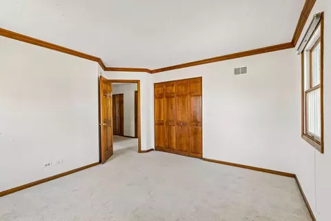 100 Picardy Ln, Wheeling, IL 60090 photo 31