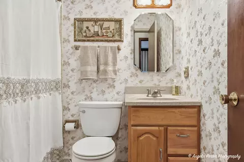 Bath - 2208 Algonquin Rd, Fox River Grove, IL 60021 photo 1 of 2