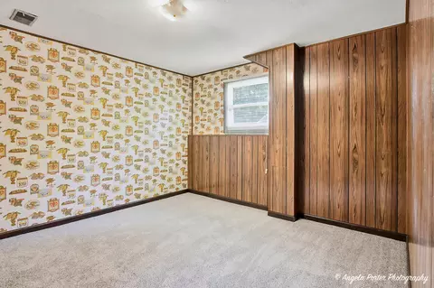 Bedroom - 2208 Algonquin Rd, Fox River Grove, IL 60021 photo 1 of 5