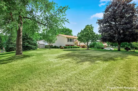 Exterior - 2208 Algonquin Rd, Fox River Grove, IL 60021 photo 5 of 7