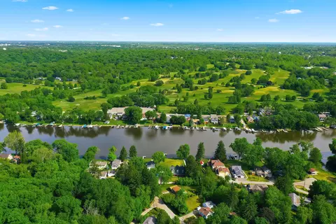 View/Area - 2208 Algonquin Rd, Fox River Grove, IL 60021 photo 5 of 8