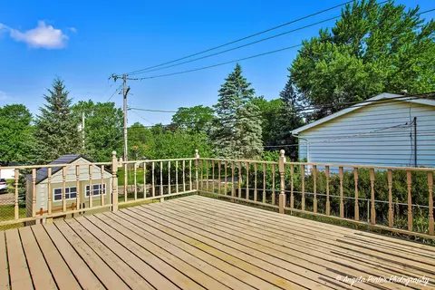 Exterior - 2208 Algonquin Rd, Fox River Grove, IL 60021 photo 6 of 7