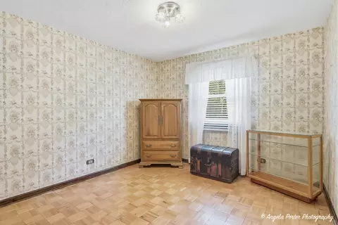 Bedroom - 2208 Algonquin Rd, Fox River Grove, IL 60021 photo 4 of 5