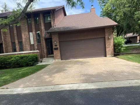 1016 Rene Ct, Park Ridge, IL 60068