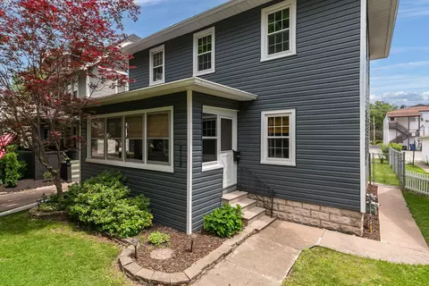 Exterior - 2110 15th Street A St, Moline, IL 61265 photo 2 of 7