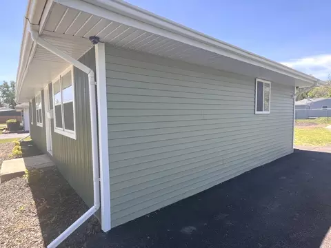 Exterior - 14220 Marshfield Ave, Dixmoor, IL 60426 photo 3 of 5