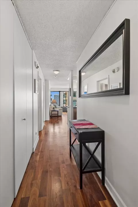 30 E Huron St #2506, Chicago, IL 60611 photo 2