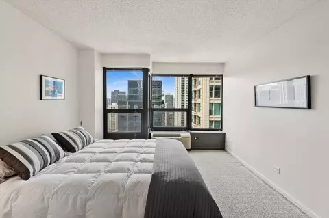 30 E Huron St #2506, Chicago, IL 60611 photo 16