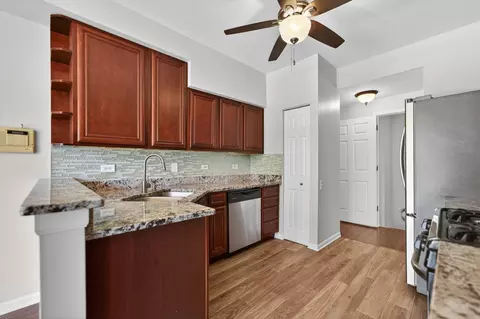 Kitchen - 1051 Delta Dr, Elgin, IL 60123 photo 1 of 2