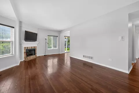 Living - 1051 Delta Dr, Elgin, IL 60123 photo 1 of 5