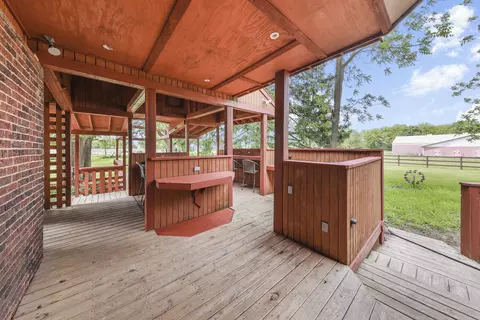Exterior - 1035 N Gorham Rd, Morris, IL 60450 photo 5 of 8