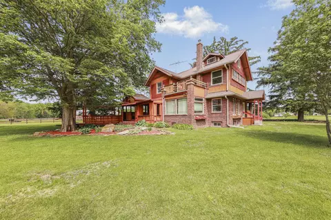 Exterior - 1035 N Gorham Rd, Morris, IL 60450 photo 2 of 8