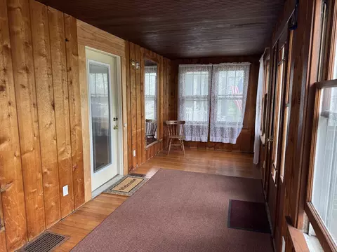 Exterior - 1019 Prospect St, Elgin, IL 60120 photo 5 of 5