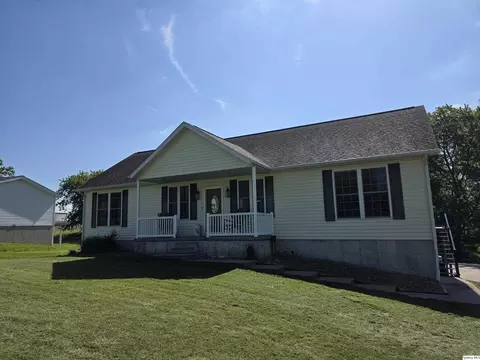 1452 Gilmoor Dr, Fowler, IL 62338