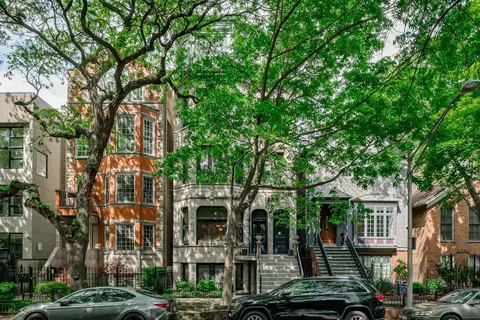 1940 N Cleveland Ave #4, Chicago, IL 60614