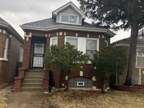 8219 S Honore St, Chicago, IL 60620