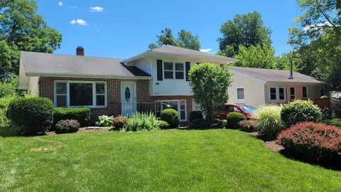 7 N101 Kearns Rd, South Elgin, IL 60177