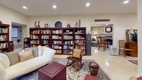 Living - 315 E Union Ave, Wheaton, IL 60187 photo 4 of 7