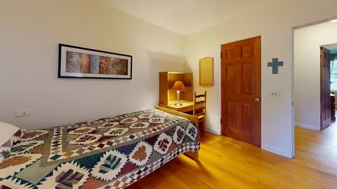 Bedroom - 315 E Union Ave, Wheaton, IL 60187 photo 10 of 19