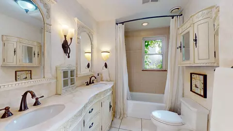Bath - 315 E Union Ave, Wheaton, IL 60187 photo 1 of 5