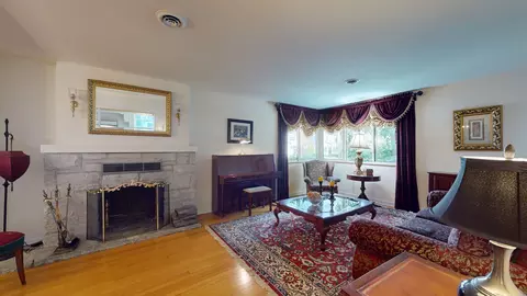 Living - 315 E Union Ave, Wheaton, IL 60187 photo 1 of 7
