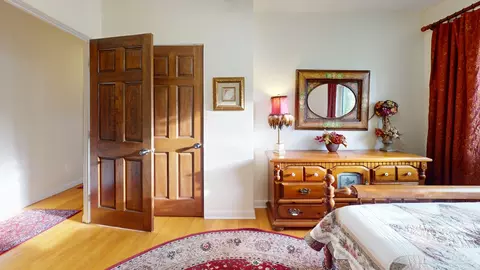 Bedroom - 315 E Union Ave, Wheaton, IL 60187 photo 17 of 19