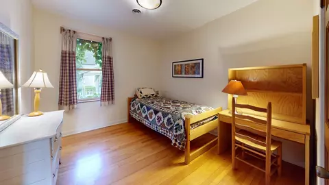 Bedroom - 315 E Union Ave, Wheaton, IL 60187 photo 19 of 19