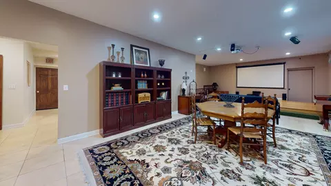 Other - 315 E Union Ave, Wheaton, IL 60187 photo 6 of 8
