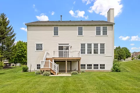 Exterior - 1285 Mallard Ln, Hoffman Estates, IL 60192 photo 7 of 13