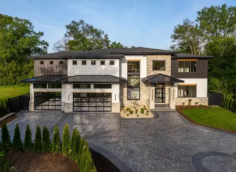 1801 N Clarence Ave, Arlington Heights, IL 60004